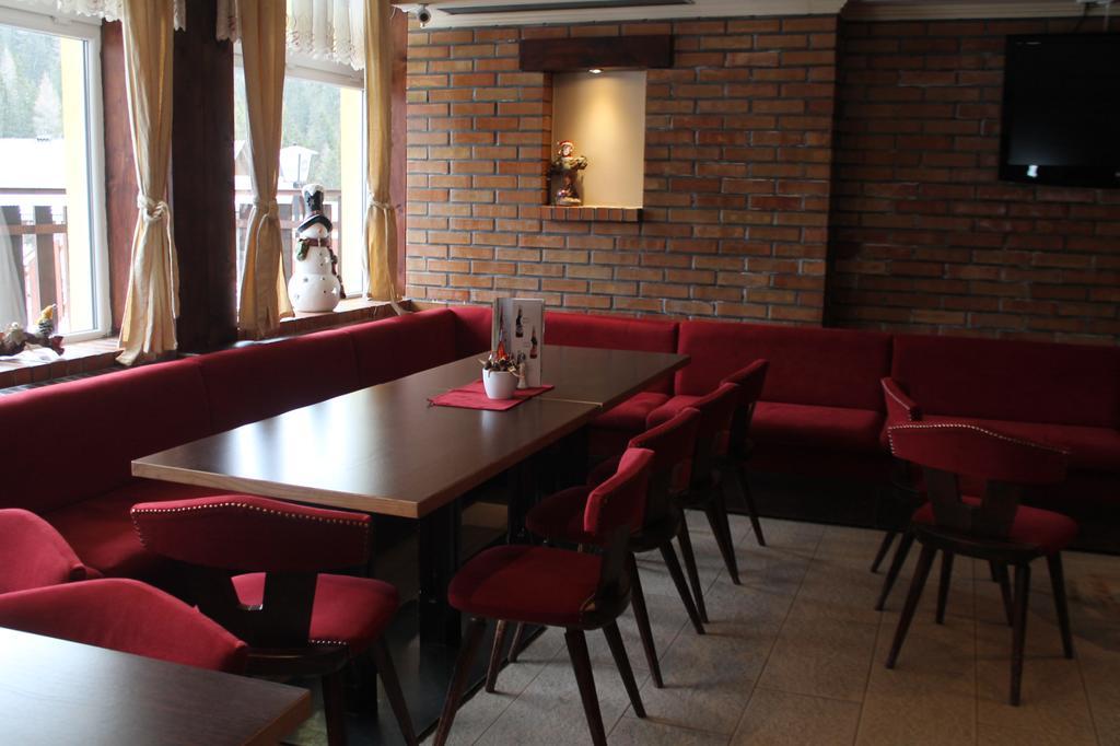 Lachtalhaus ภายนอก รูปภาพ